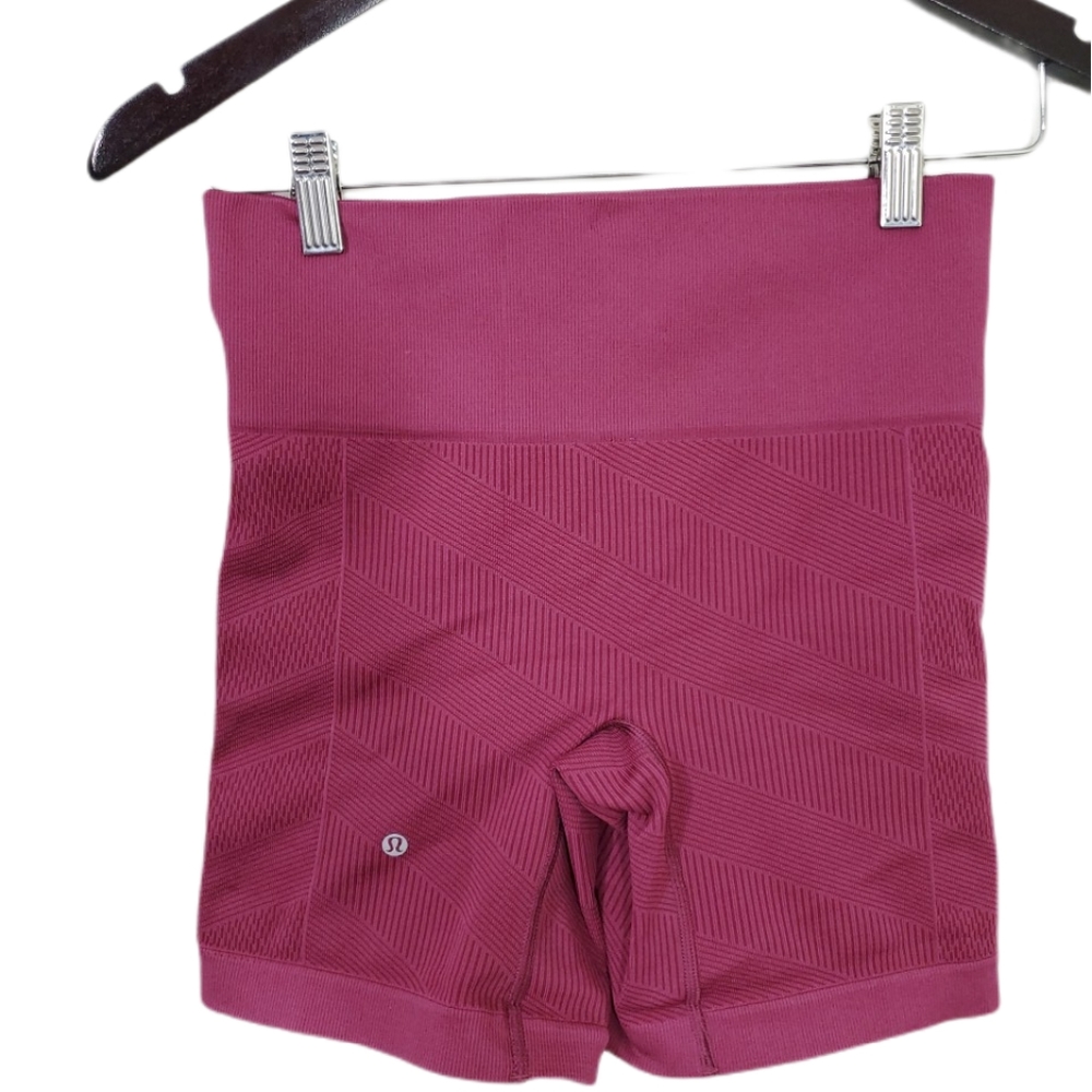 Lululemon Sculpt shorts. Size 6 - Picture 2 of 8